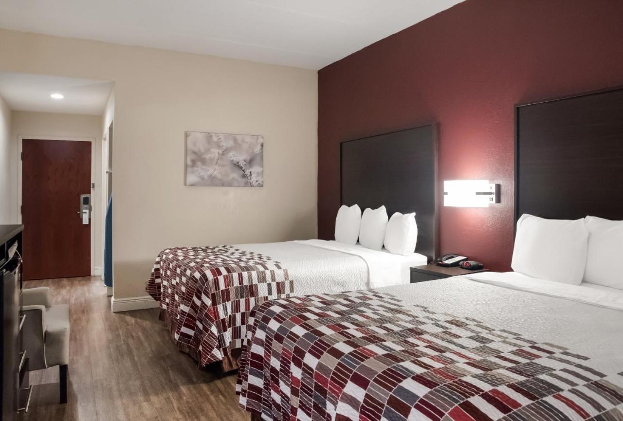 Red Roof Inn Tupelo Exterior foto