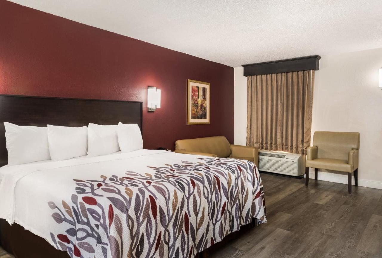 Red Roof Inn Tupelo Exterior foto